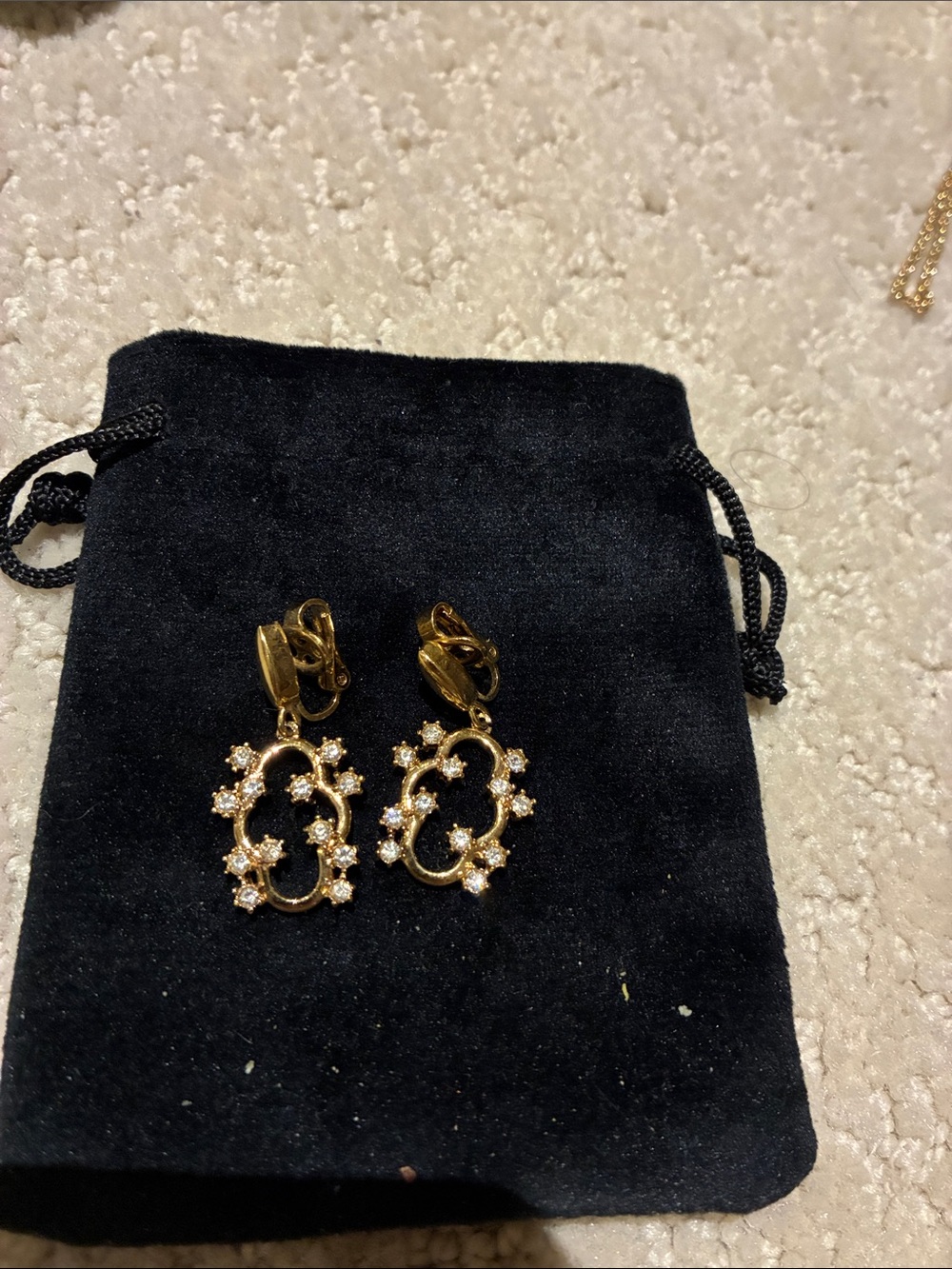 Nina Ricci Gold Crystal Floral Drop Clip-On Earrings - Women's Jewelry👝